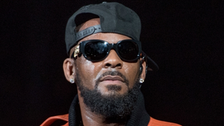 Yawn, R. Kelly Seems Bored With the Old 'Sex with Minors' Line of Questioning